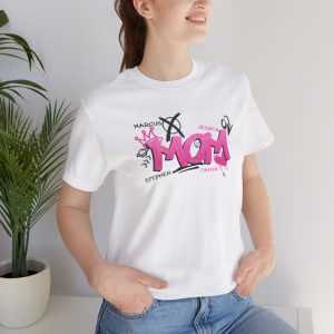 Pink Font Graffiti Personalized Mother's Day T-shirt